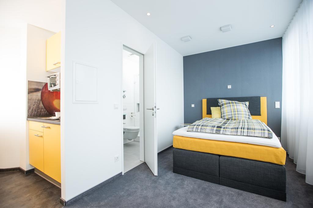 Design Sleepy Cologne Aparthotel Bagian luar foto