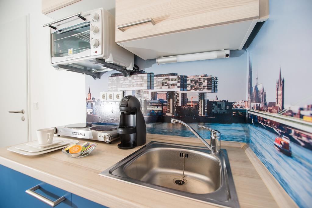 Design Sleepy Cologne Aparthotel Bagian luar foto