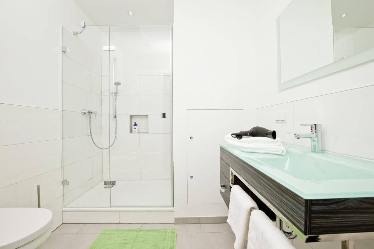 Design Sleepy Cologne Aparthotel Bagian luar foto